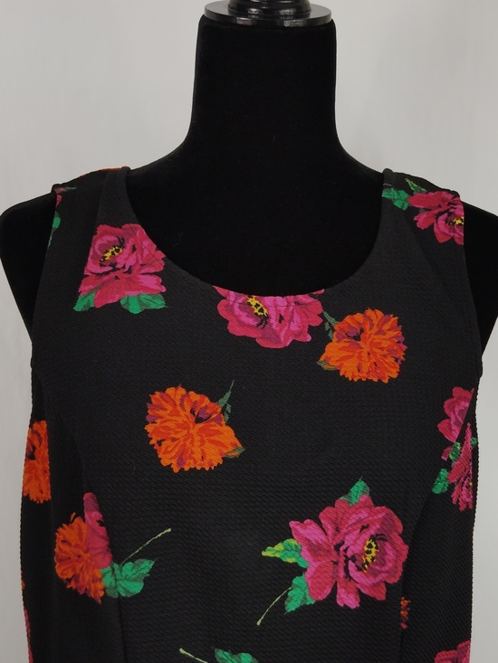 Torrid Ponte Floral Hi-lo Peplum Top - Picture 4 of 9